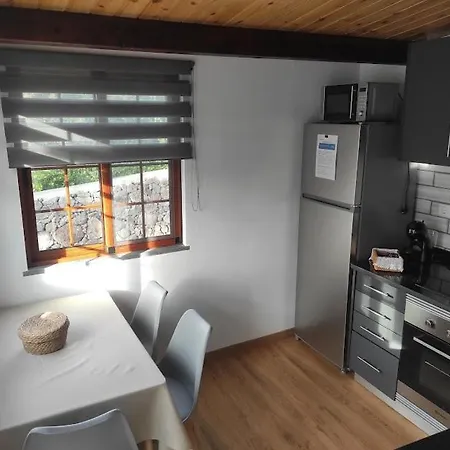 Casa Terra & Mar Urzelina